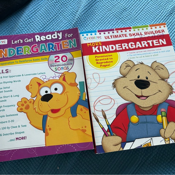 2 learning books kindergarten - Picture 1 of 6